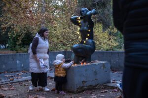 Szellemes bátorságpróba a Béke parkban