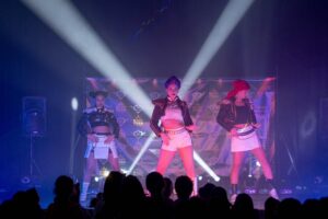 Huntrix – The Experience
